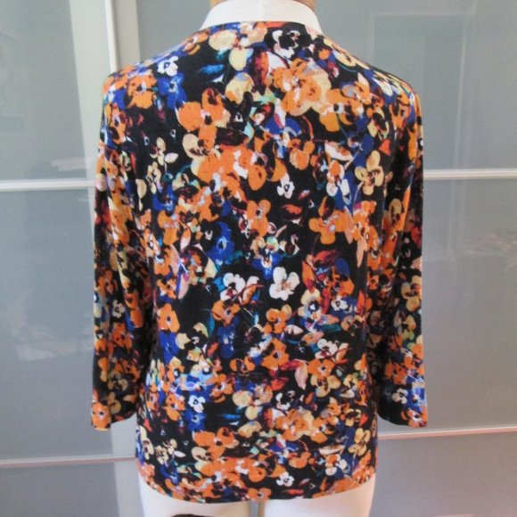 *SOLD* Karen Millen Snap Front 3/4 Sleeve Sweater - Picture 3 of 6